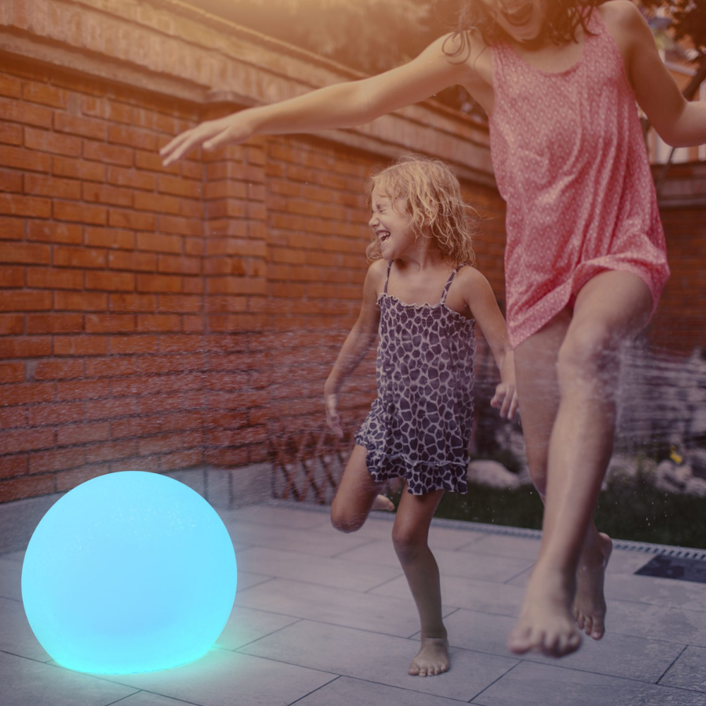 32 כדור 50 BULY קוטר 50 ס"מ מוגן מים סולארי ונטען כולל שלט להפעלה – תמונה 1