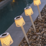 דקר רביעייה GRETITA גובה 39 ס"מ סולארי