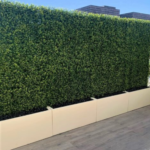 ⁦קיר ירוק מלאכותי דגם חלק עלים⁩ – תמונה ⁦2⁩